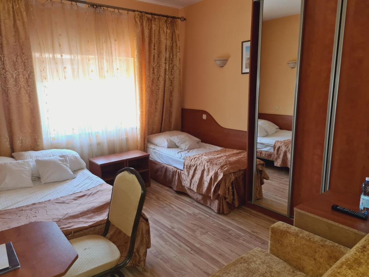 Willa Dorotka Busko-Zdroj Bagian luar foto