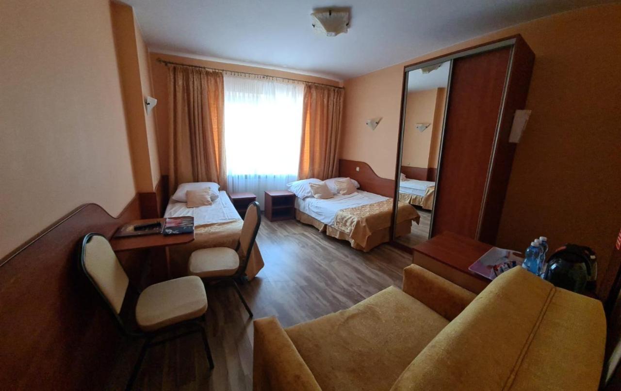 Willa Dorotka Busko-Zdroj Bagian luar foto