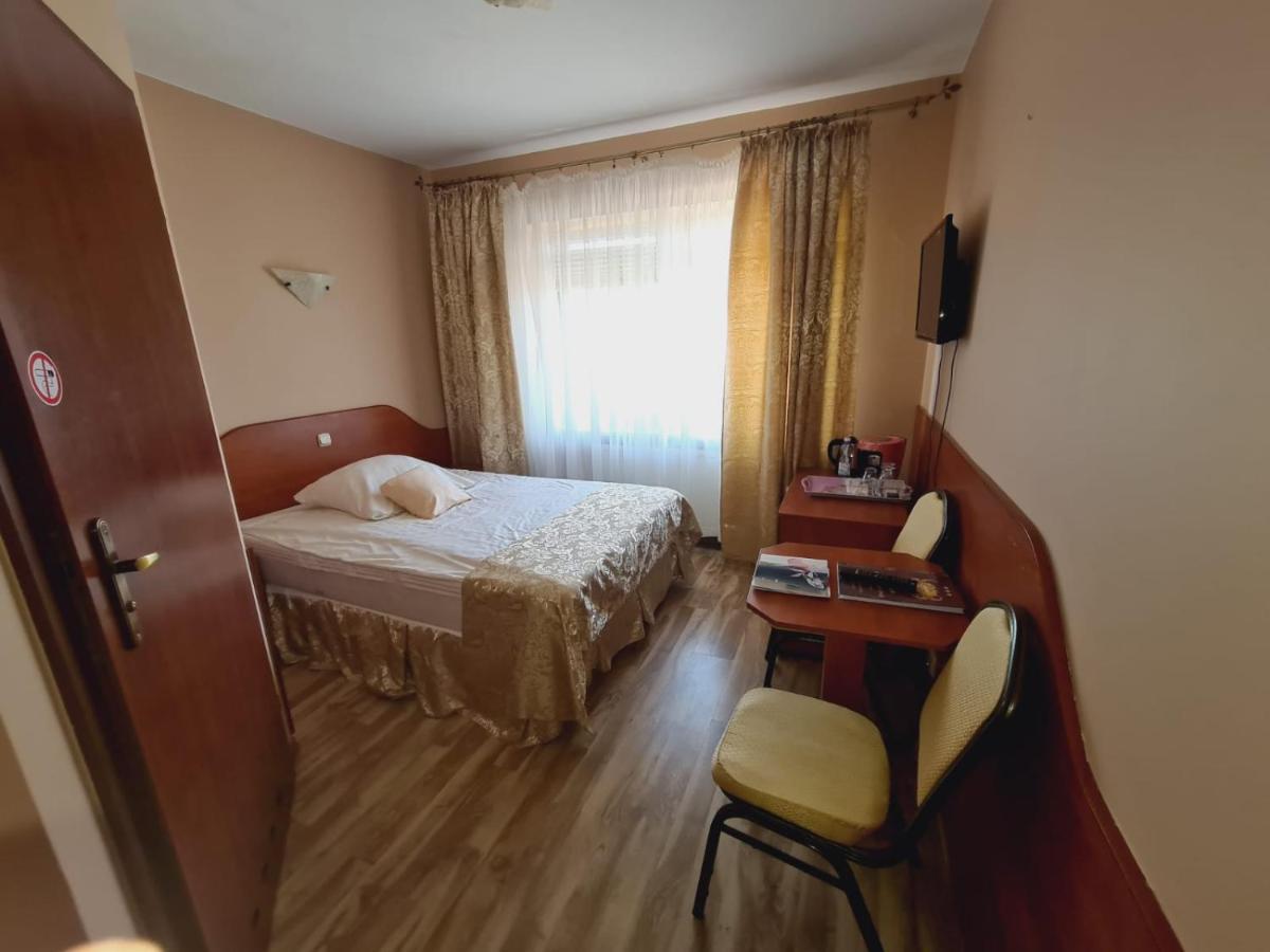 Willa Dorotka Busko-Zdroj Bagian luar foto